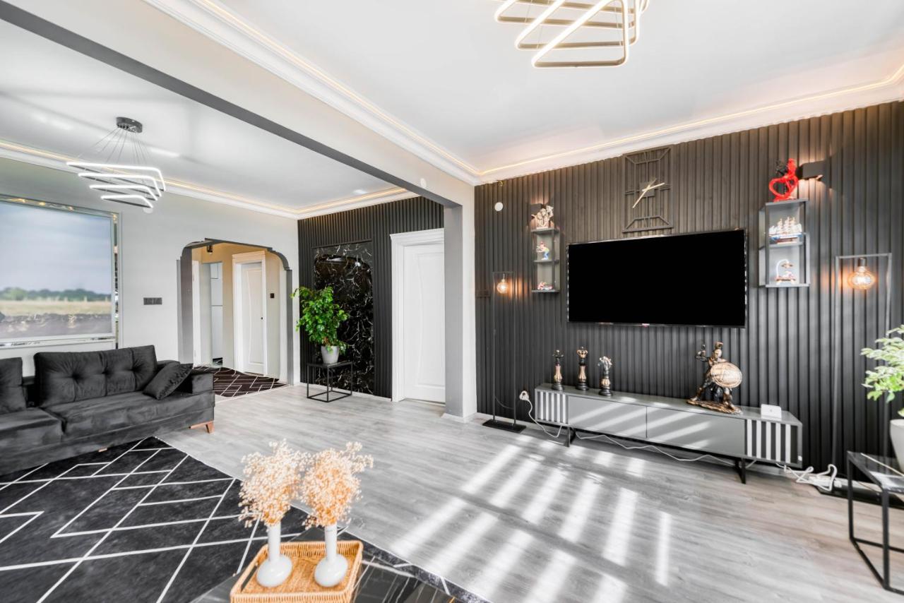 Nil Denis Palace Apart Otel *